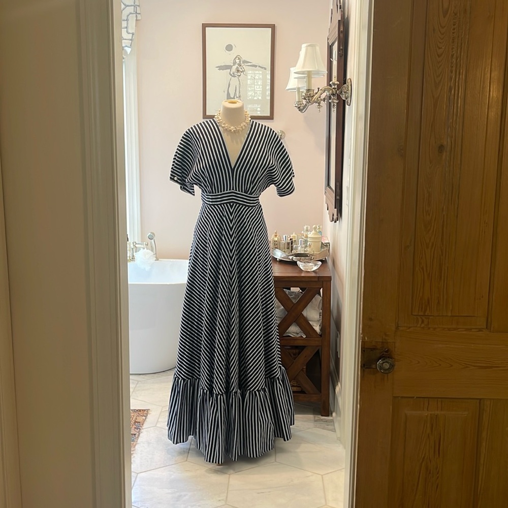Gianni Bini formal or semi-formal dress.